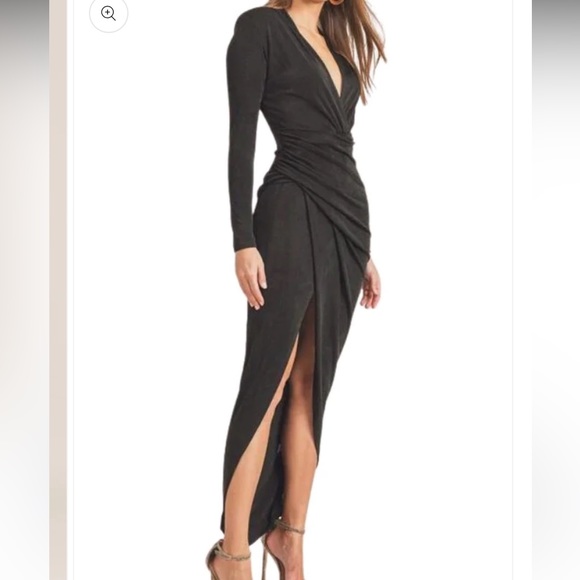 Black DRESS - Picture 4 of 5